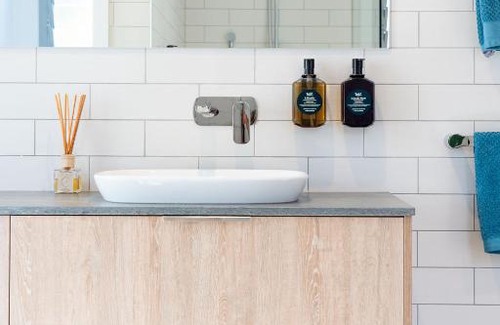 Yallingup House | 160 Steps. from Yallingup Beach