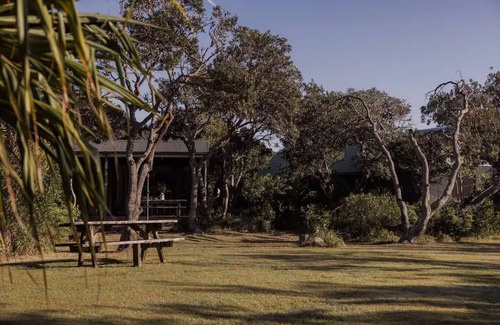 Suffolk Park House | #17 Tallow Sands - Songbird Beach House