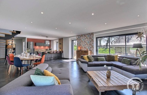 Allineuc House | 177 m² Gîte ∙ 4 bedrooms ∙ 8 guests