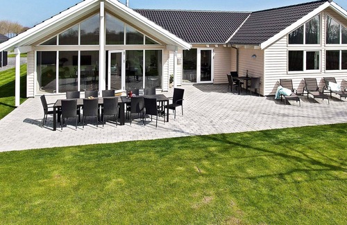 Olpenitz House | 18 person holiday home in Hasselberg