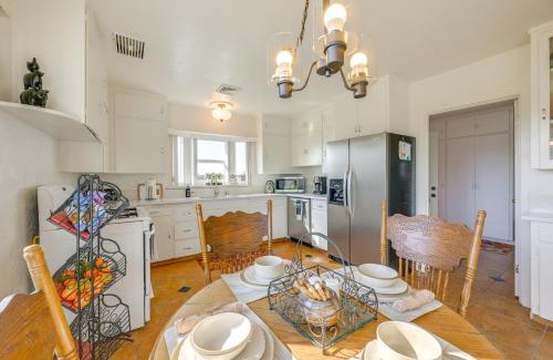 Woodlake House | 19 Mi to Sequoia Natl Park Mtn-View Woodlake Gem