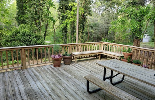 Saluda House | 1920's and 2020's.the best of both!