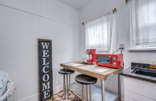 Tucson Apartment | 1926 Historic Duplex/1 BR 1 BA/Near U of A