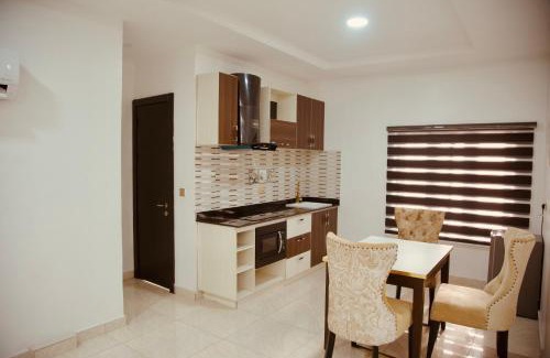 Ofin House | 1Bed - Balcony - Pool - Gym - Spa
