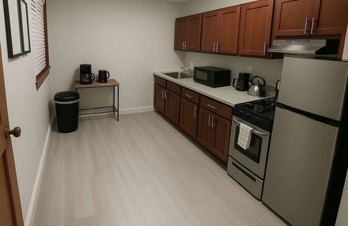 Cragin Apartment | 1BR Airy Apartment w/Wi-Fi