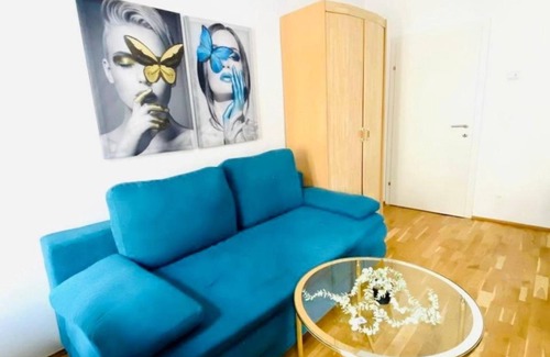 Ottakring Apartment | 1BR Apt for 5P, 10-Min Transport to Stadthalle