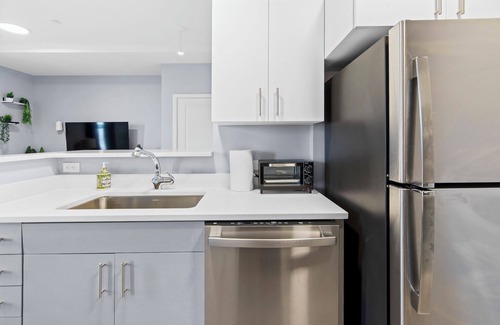 Everett Apartment | 1BR Near Encore Boston 3841