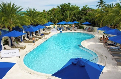 Captiva Hotel | 1BR Suite w/Balcony Overlooking the Bay – Bayfront Stay! Free Parking | Pool