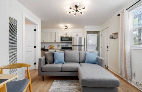 Downtown Columbus Apartment | 1BR Unit for an easy comfy stay