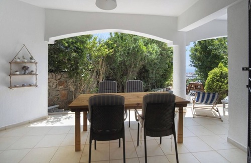 Datca City Center Villa | 2+1 GARDEN FLAT WITH SEA VIEW