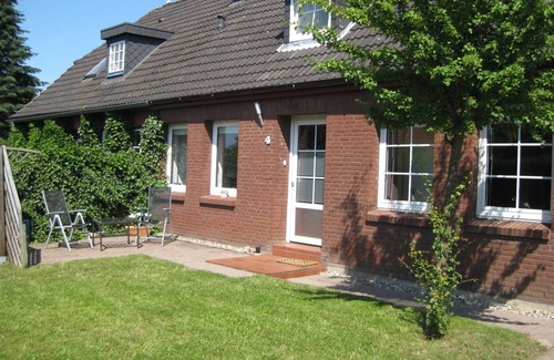 Bosau House | 2 - 10 pers. - comfortable 140 m² holiday home directly in the health resort Bosau