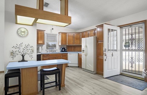 The Villages House | 2/2 ranch home, golf cart, dog allowed, near shopping & Spanish Springs