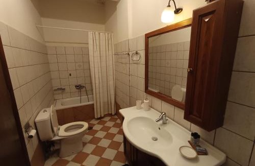 Anatoliki Frangista House | 2 Alonia