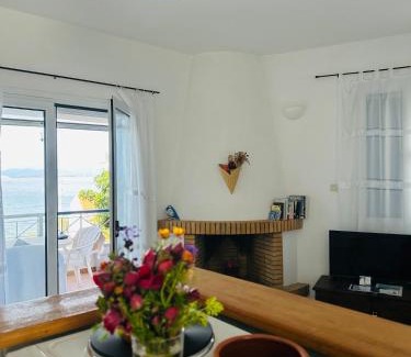 Milos Apartment | 2 Ambelia paradise