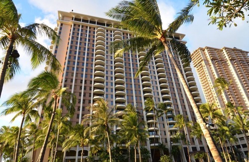 Waikiki Resort | 2 Bed, 2 Bath Ocean View - Lagoon Tower HGVC Hawaiian Village
