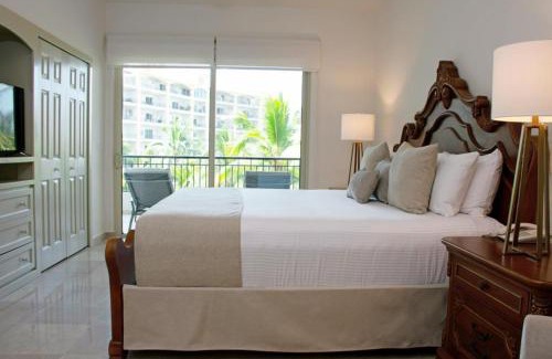Nuevo Vallarta Apartment | 2 Bed 2 Bath, plus one den at Playa Royale Condo 3508, Free WIFI