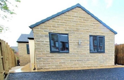 Ridgeway House | 2 Bed Bungalow - Large Enclosed Garden - New Build