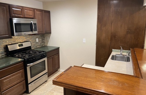 Arroyo Grande House | 2 Bed House with Private Yard in Arroyo Grande