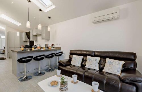 Brixham House | 2 Bed in Brixham 90912