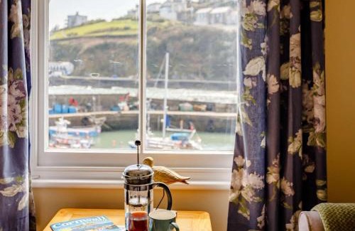 Mevagissey House | 2 Bed in Mevagissey MEVAC