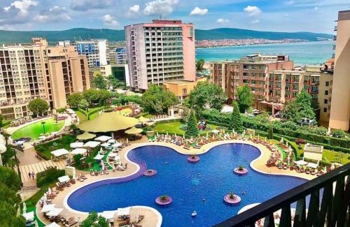 Sunny Beach Apartment | 2 Bed, Royal Beach Barcelo Hotel