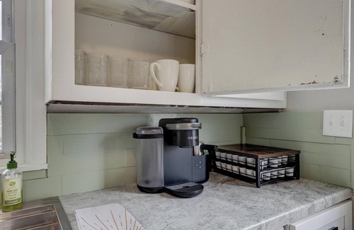 Joplin House | 2 Bed Stunner/Everything new!