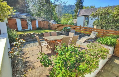 Kilmun Cottage | 2 bedroom accommodation in Ardentinny near Dunoon