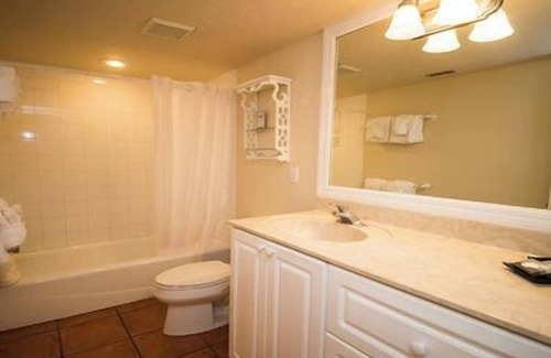 Bradenton Beach Hotel | 2 Bedroom, 1 Bathroom 2nd floor stairs only. NO PETS