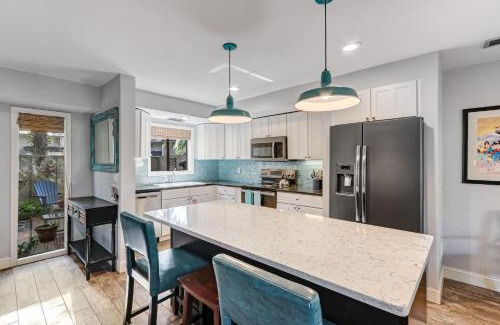 Fernandina Beach House | 2 Bedroom 2 Bath Club Villa