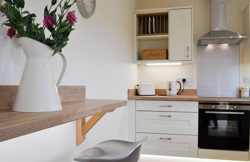 Disserth and Trecoed Cottage | 2 bedroom accommodation in Howey, near Llandrindod Wells