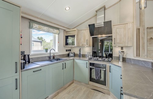 Woodhall Spa Ski Chalet | 2 bedroom accommodation in Woodhall Spa