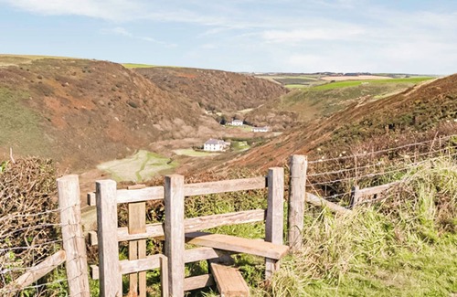 Bideford Cottage | 2 bedroom accommodation in Welcombe, near Hartland