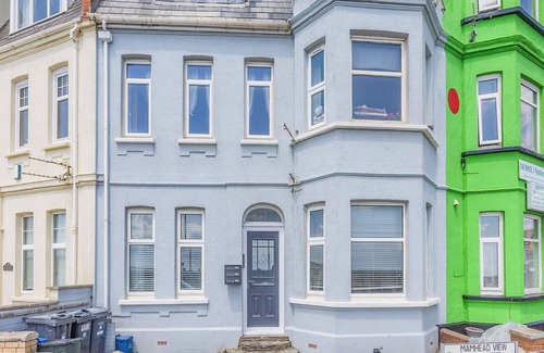Exmouth Cottage | 2 bedroom accommodation in Exmouth