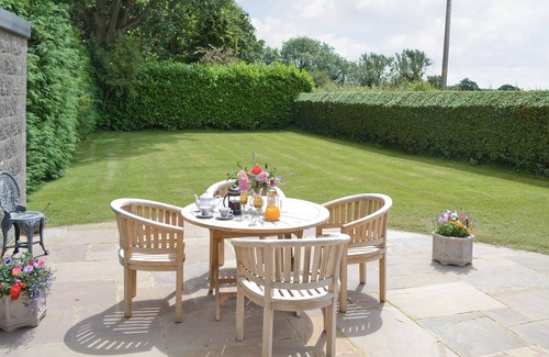 Foxley Cottage | 2 bedroom accommodation in Lyng, near Norwich