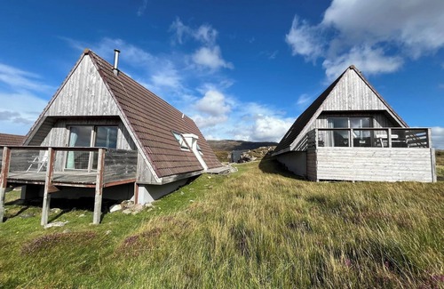 Kylesku Cottage | 2 bedroom accommodation in Kylesku, near Lairg