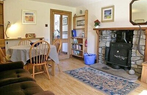 Benderloch Cottage | 2 bedroom accommodation in North Connel, near Oban