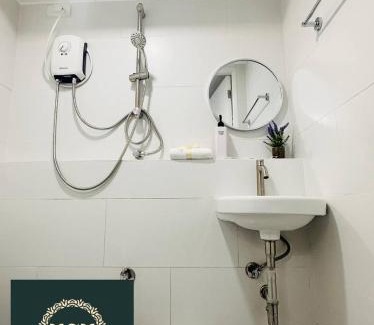 Mandaluyong Apartment | 2 Bedroom and Bathroom Staycation Condo in Mandaluyong City near BONI MRT with WIFI and KARAOKE and POOL