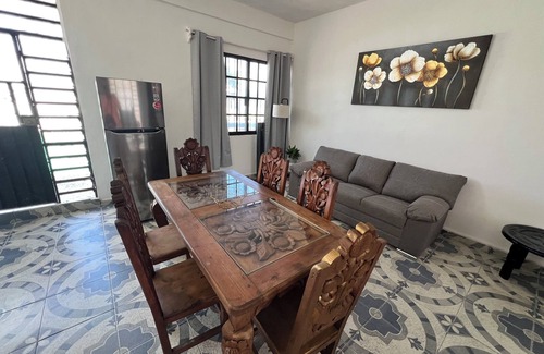 Colonia Adolfo Lopez Mateos Apartment | 2-bedroom apartment in enchanting Cozumel with WiFi, AC. 2nd Floor
