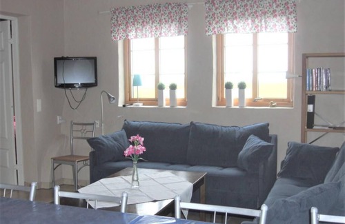 Malarhusens House | 2 bedroom apartment in Löderup