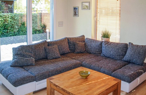 Hildebrandshagen House | 2 bedroom awesome home in Woldegk