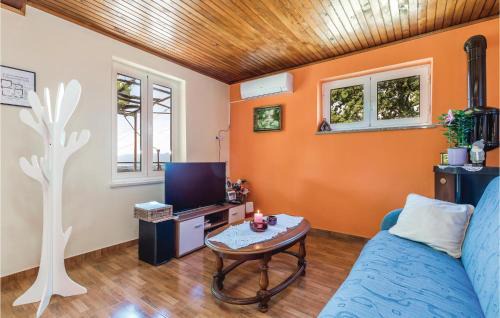 Viskovo House | 2 Bedroom Awesome Home In Opatija