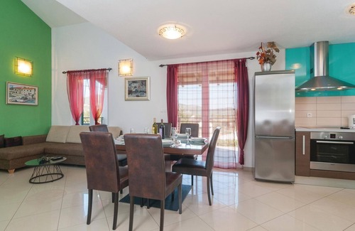 Neoric House | 2 bedroom beautiful home in Neoric