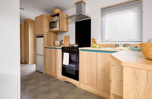 Dunbar House | 2 Bedroom Caravan