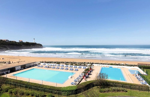 Anglet Apartment | 2 Bedroom Classic Room for 2 Adults and 2 Children with breathtaking sea view