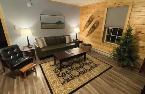 Tupper Lake House | 2 Bedroom Cottage - Adirondack Basecamp