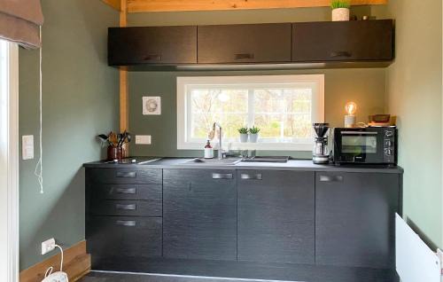 Sykkylven House | 2 Bedroom Cozy Home In Straumgjerde