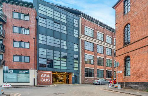 Bordesley Apartment | 2 Bedroom flat in West Midlands Suitable for long term bookings