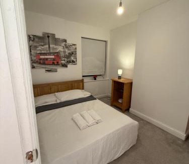 Nottingham House | 2 Bedroom House