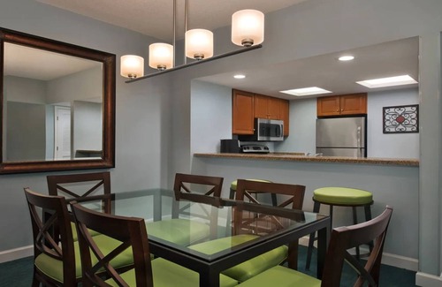 Palmetto Dunes Resort | 2 Bedroom - Marriott's Harbour Point and Sunset Pointe at Shelter Cove - Full Resort Access