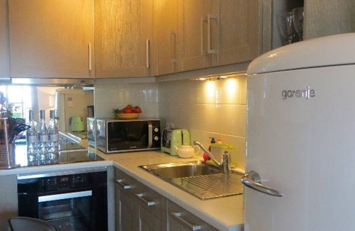 La Croix-Valmer House | 2-Bedroom Mas with Sea View, Pool, Wi-Fi